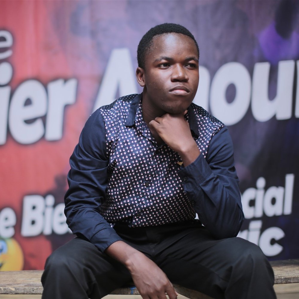 PaulDadzie15's profile picture. 