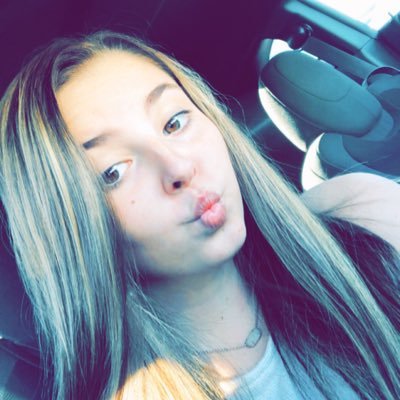 _cait02's profile picture. 