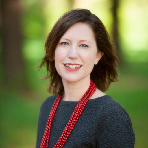 Relocation services to companies moving international employees to Lex. Office Coord. at Women Leading KY. I tweet about Lex, expat life & relocating for an SO.