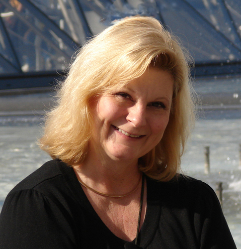 TheFlipDiva's profile picture. Full Time Designer and Website Flipper - Custom Blogs and Backlink Service!