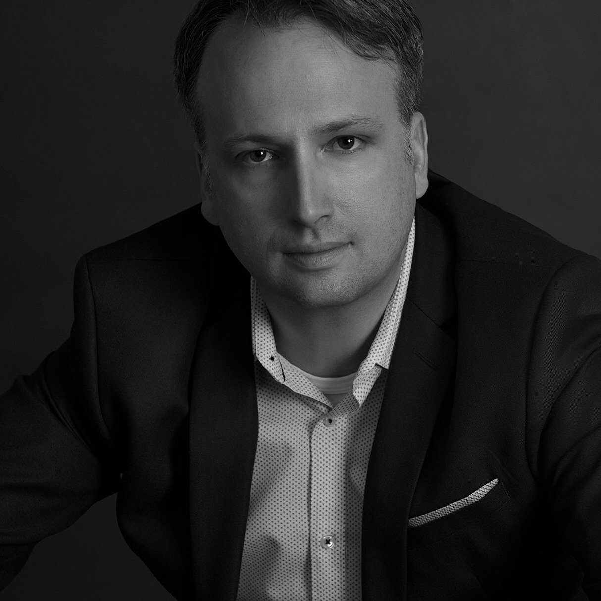 MarvinsGemShow's profile picture. Gem Stone Expert
Show Host
Affiliate Marketer
Social Marketer