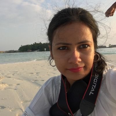 rosalinb88's profile picture. 