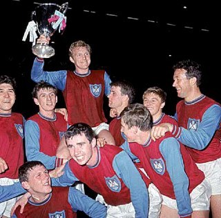 sat3oclock's profile picture. Season ticket holder since the North Bank days. 2017/18 first season without Season Ticket for 26 years.