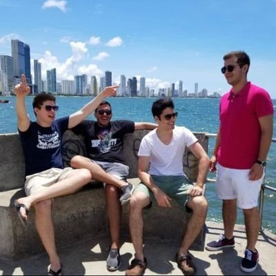 GuilleGibbons's profile picture. Pequeños toques hacen grandes rasgos