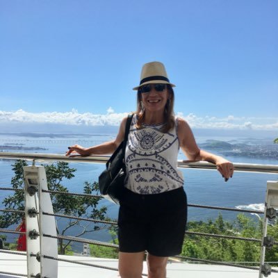 - Productora asesora de seguros -Miembro activo de Ampas