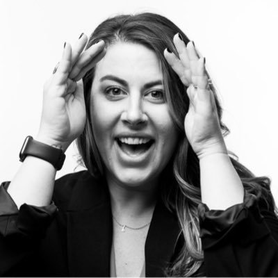 Keeping up with #CreditUnions by day.
Trying to be a mix of @chrissyteigen and @Beyonce by night.
|#WomenInLeadership|#Mom|#Marketing|#DigitalBalance|