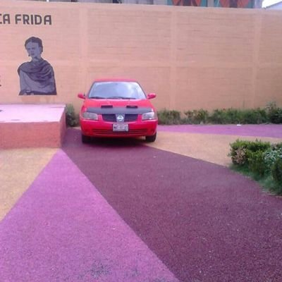 RenatoH34375847's profile picture. soy honesto trabajador y buen amigo