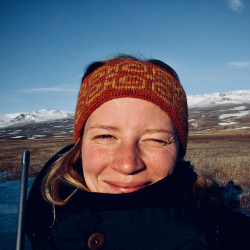 Line_VH's profile picture. PhD fellow studying nitrous oxide emissions from agricultural soils  @science_ku 🌎 Mother to a small human ✨ great love for cold places up north ❄️