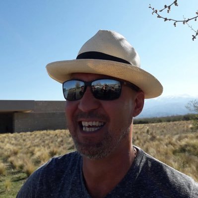 negroiusem's profile picture. 