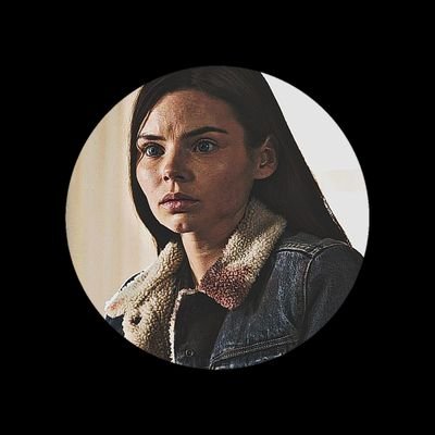 “Sʜᴇ·ꜱ ᴀ ᴄʟᴇᴠᴇʀ ᴏɴᴇ.” Hᴀꜱ ᴀ ꜱᴘᴇᴄɪᴀʟ ʙᴏɴᴅ ᴡɪᴛʜ @winterxwarrior. #ᴘᴀʀᴏᴅʏᴀᴄᴄᴏᴜɴᴛ