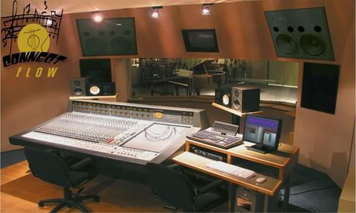 ConnectFlow's profile picture. Husband| Father| Artist| Barber| Rapper| using the gifts God has given me.