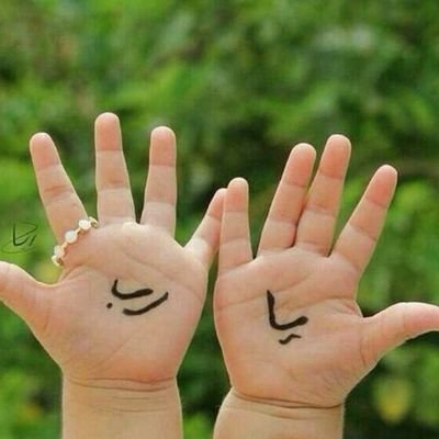 _alz4im__'s profile picture. لا يهم شكلك و لاأهلك و لا أموالك و لا مكانتك
الذي يهم شخصيتك عقليتك أخلاقك ضميرك
و على هذا الأساس سأحترمك🙏

( سبحان الله وبحمده سبحان الله الع