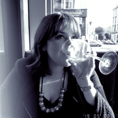 laura_roberts_'s profile picture. 