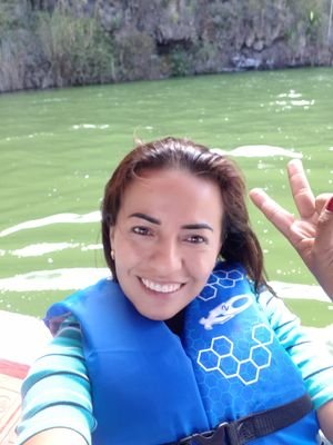 KeniaViteri's profile picture. niños