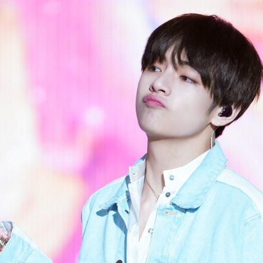 Estellmikos's profile picture. 