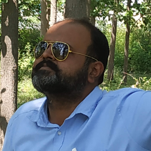 kamaldevjhalli's profile picture. किसकी दुआ लग जाए ना जाने तू कमल ।
मुकद्दरों के खेल में खेल खेल मेल माल हुआ करते हैं।
रुसवा हुए तो भी माना लेंगे साक़ी।
कुछ काम इसकी उसकी सदाओं से हुआ करते हैं।
