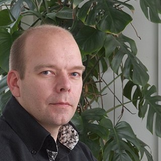 rstroet's profile picture. 