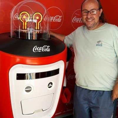 bernymatadero's profile picture. las botellas de coca cola