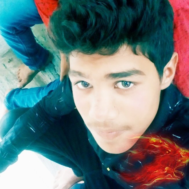 raviyad30144488's profile picture. 