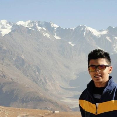 VedantMathur3's profile picture. Building @RubricHQ || Football Enthusiast ||