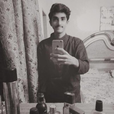 tjhy teri ma ki qassam follow karty huy ja...🙏