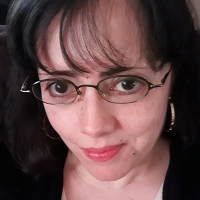 Aunt. Mexican. 42. Married. Ghost Adventures fan 🌷🌺