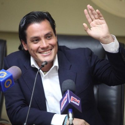 Dirigente de @Pr1meroJusticia • Orgullosamente Venezolano.