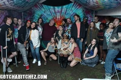 Howie655321's profile picture. I'm here