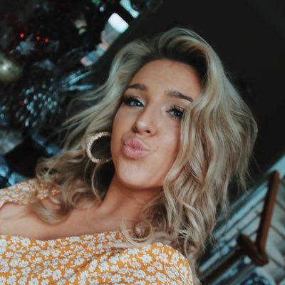 mdardenn5's profile picture. Owner/Director of Darden Dance Company ⭐️  i can teach you how to dougie • UNC-Charlotte Alumna • Dancer • proverbs 3:5