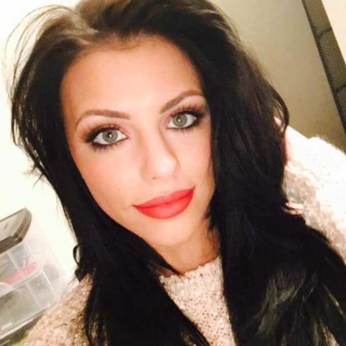 LouiseRebecca14's profile picture. My personality