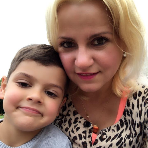 AnneMarierous15's profile picture. 