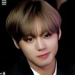 ว่างๆก็ทำมีมㅎㅎㅎ blink wannable NCTzen Garat Engene (ไม่ค่อยเล่นทวิตนี้แล้วคับ)