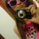 vitoriashenkel's profile picture. Seem vontade de responde :P