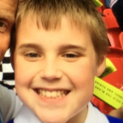 LouieBlanes's profile picture. Badminton 🏸 shopping 🛒