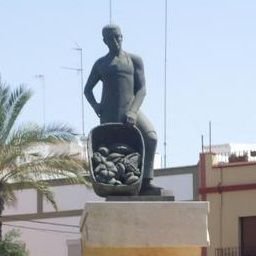 AlcalarenoE's profile picture. Más alcalareños que el pan y por eso venimos a dar ostias como panes (o tortas...)