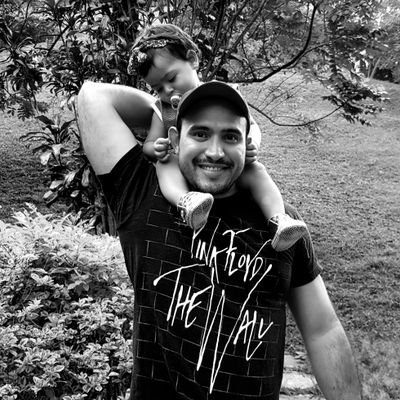 charlybula's profile picture. 