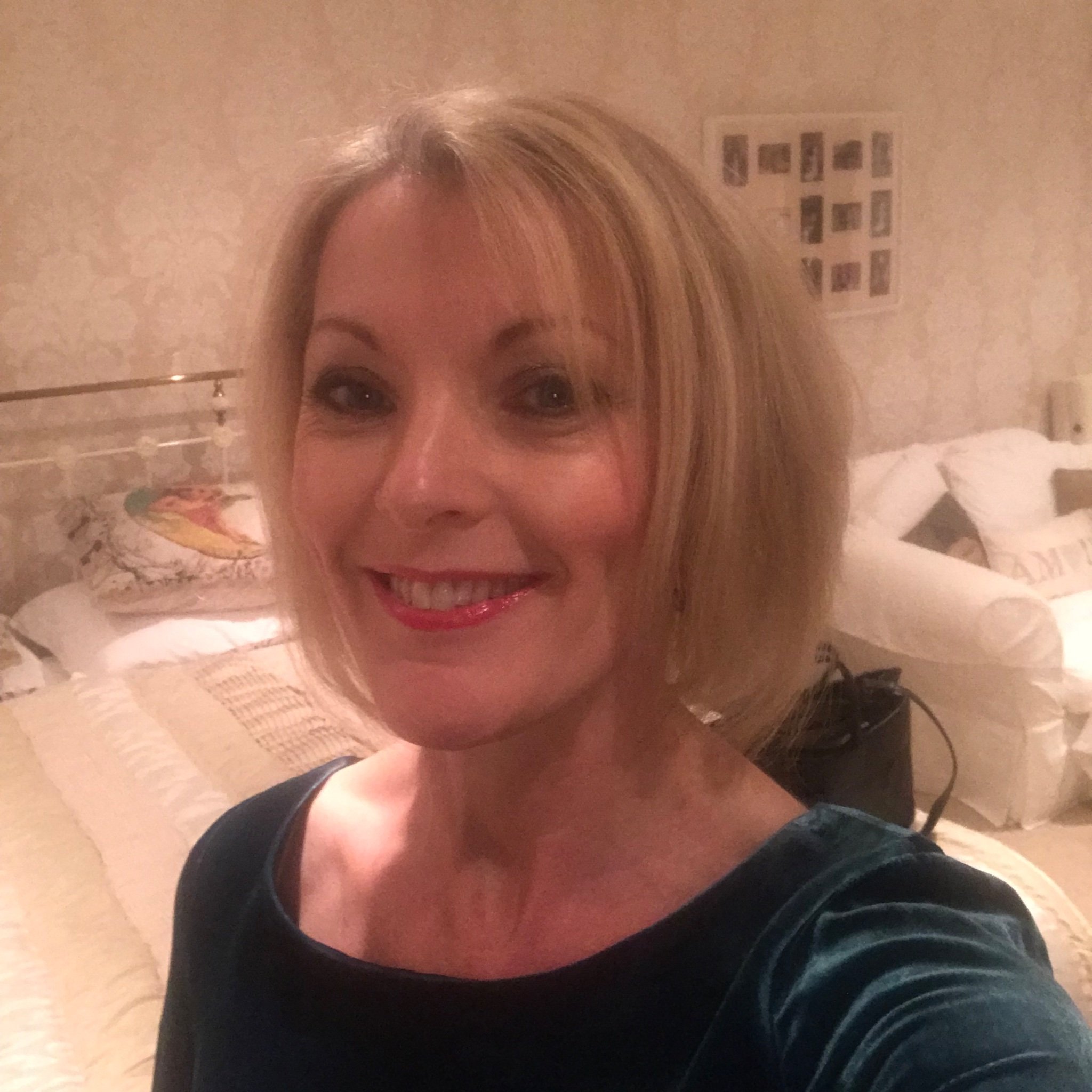 Clare younger (clare_younger) Twitter