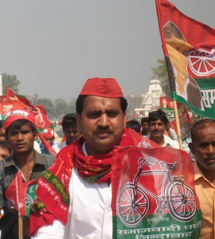 subhashyadav_up's profile picture. वरिष्ठ छात्र नेता ल.वि.वि
प्रदेश उपाध्यक्ष
उ.प्र .सर्वसमाज व्यापार मंडल
नेता समाजवादी पार्टी