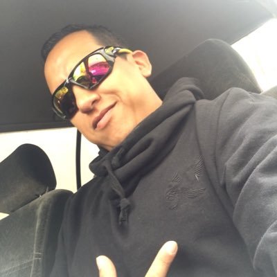 CROWN1414's profile picture. Por más tenebroso que sea el camino... Siempre hay una luz al final...