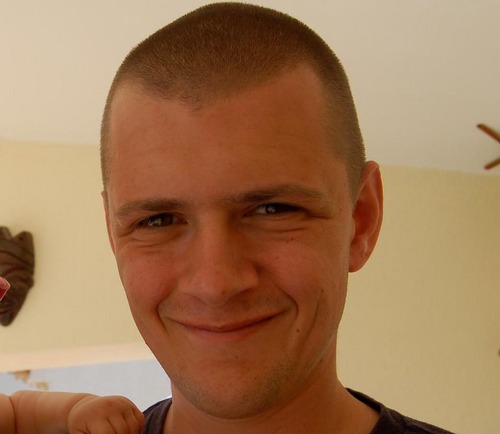 IT enthusiast, dad of 4, interested in anything that has an IP, can easily remember more than 50 passwords