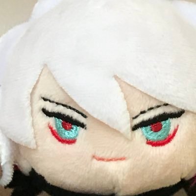 成人済社畜ローラン。主にサンホラとかFGOとかモノノ怪とか仕事の愚痴とかがメインの雑垢、他も色々呟きます。推しは人生のエネルギー。アナログで落書きしてます。メンタルの波が激しい。タメ口全然可、無言フォロー失礼します。