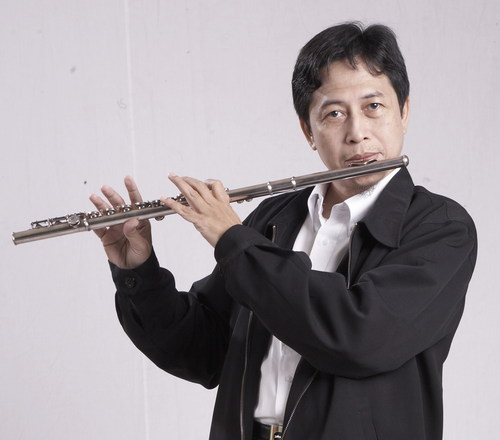 koestoer2000's profile picture. KEPRIBADIAN jadi jaketnya, KARAKTER adalah bajunya, yang menyelubungi JATI DIRI sebagai bodinya.-