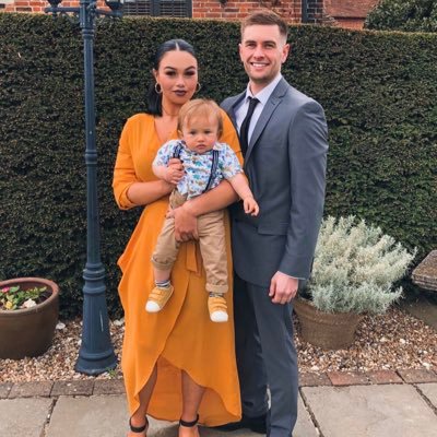 JenniferES1993's profile picture. 