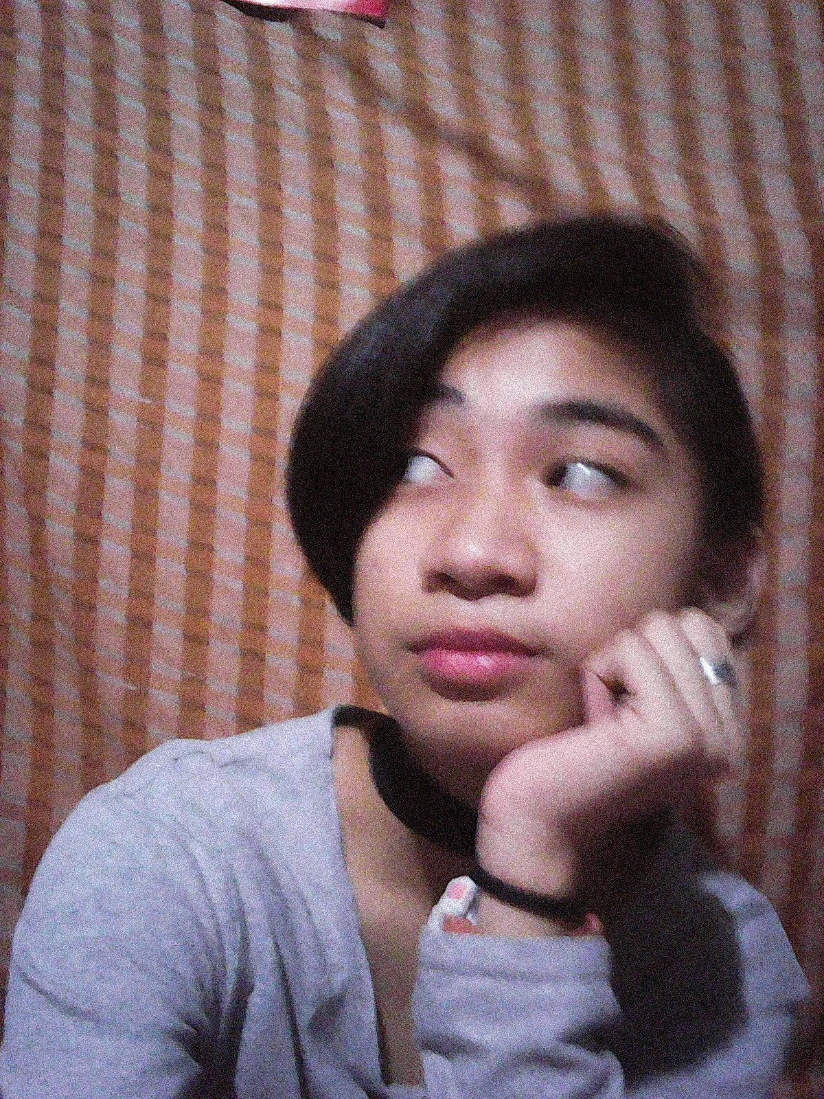 rakistang_inlab's profile picture. musika || guhit || arte  
 drnntbcnnptn