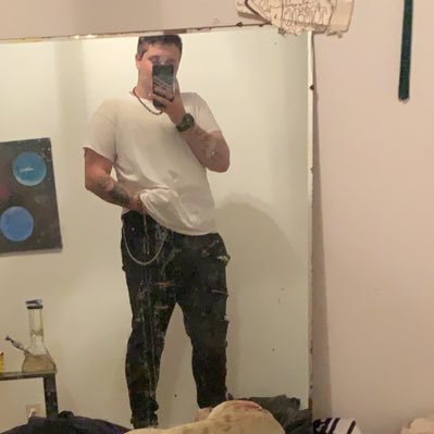 21| Leo| He/Him| this is my backup since twitter fucking sucks and suspended my other one for the time being