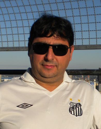 Pkador's profile picture. Nós somos uma construção diária de nós mesmos... Sempre!