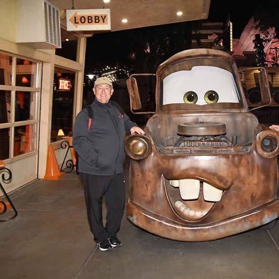 dummer_dummer's profile picture. Semi retired wicket keeper batsman @Bromley_CC and @Kentcricket 50+, former @SCHUAhockey umpire now @NPUA @LdnHockeyOffcls who loves a Disney Cruise