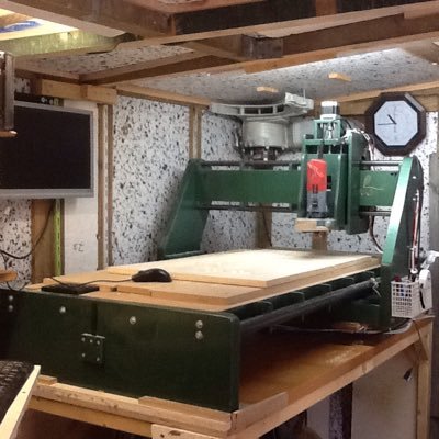 Met electronica/computers breed gezien. Interesse gebied: Raspberry Pi (#raspberrypi), #Repaircafe, #CNC, #3DPrinter, 3D-#Scanner (#3d). #freiemaker.github.io