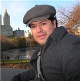 Periodista, ciclista que lucha desde diversas trincheras para informar, fomentar el uso de la bici y cumplir el sueño de muchos.