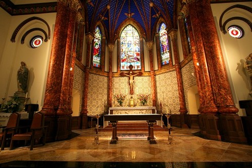 Saint Mary Cathedral strives to humbly sustain and grow our faith, exhibiting integrity in all that we do as we serve Jesus Christ.